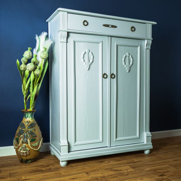 Wardrobe Assembly in Pasadena