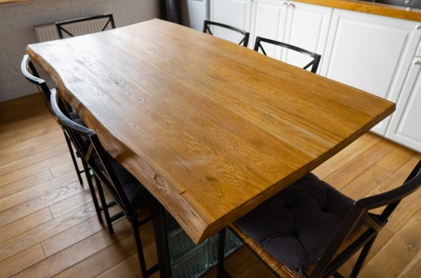 Table Assembly in Pasadena